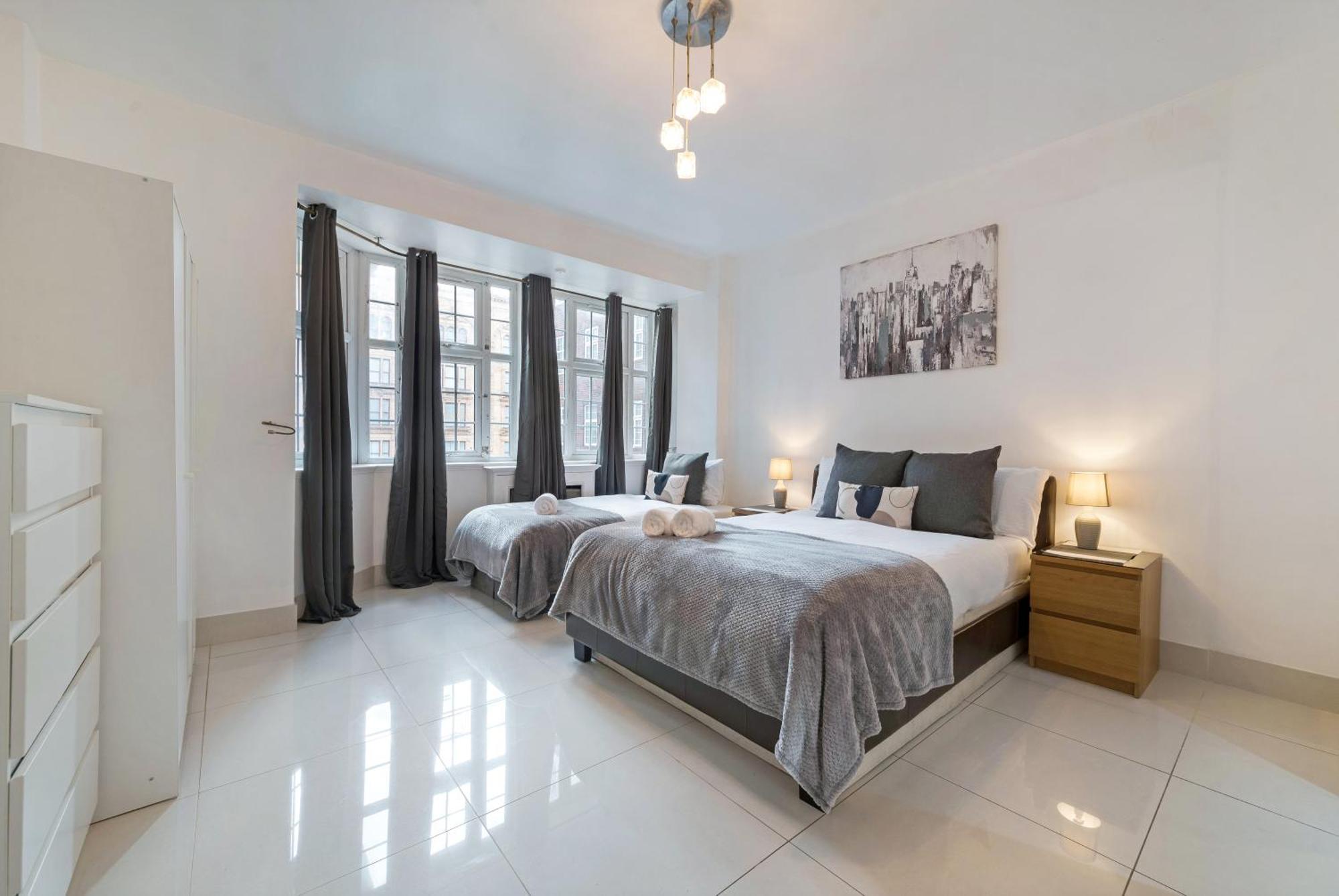 2bd Flat Opp Harrods - Sleeps 5 Apartment London