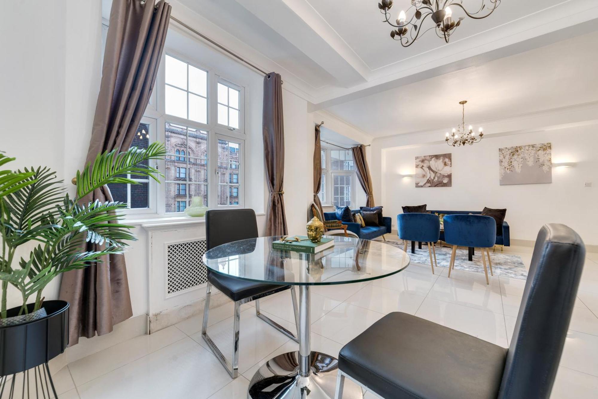 2bd Flat Opp Harrods - Sleeps 5 Apartment London